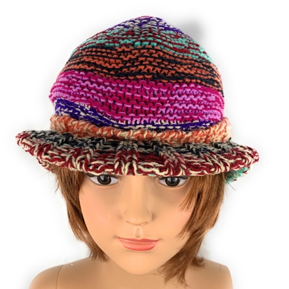 Woolen brimmed hat - Picture 3 of 6